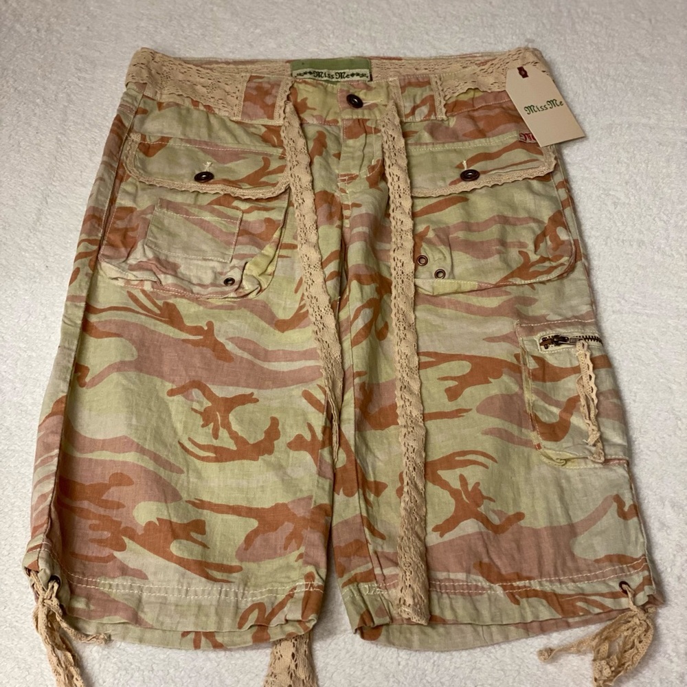 Miss Me Womens Shorts